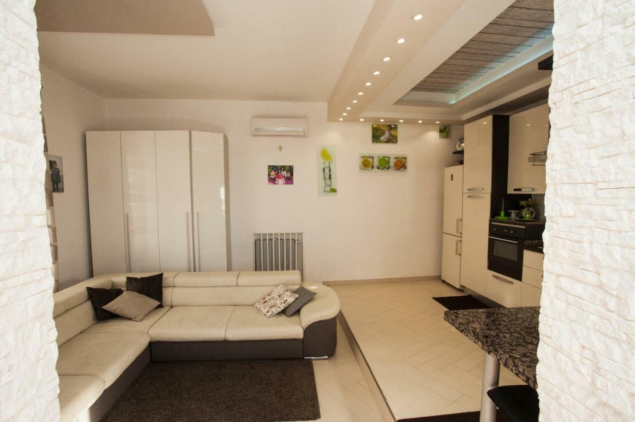 Siriana Open Space Castellammare di Stabia Exterior photo